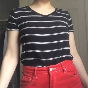Black and whitestripped short sleeve top